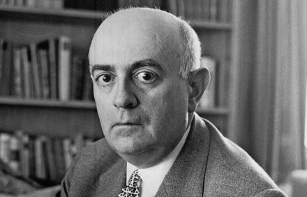 adorno