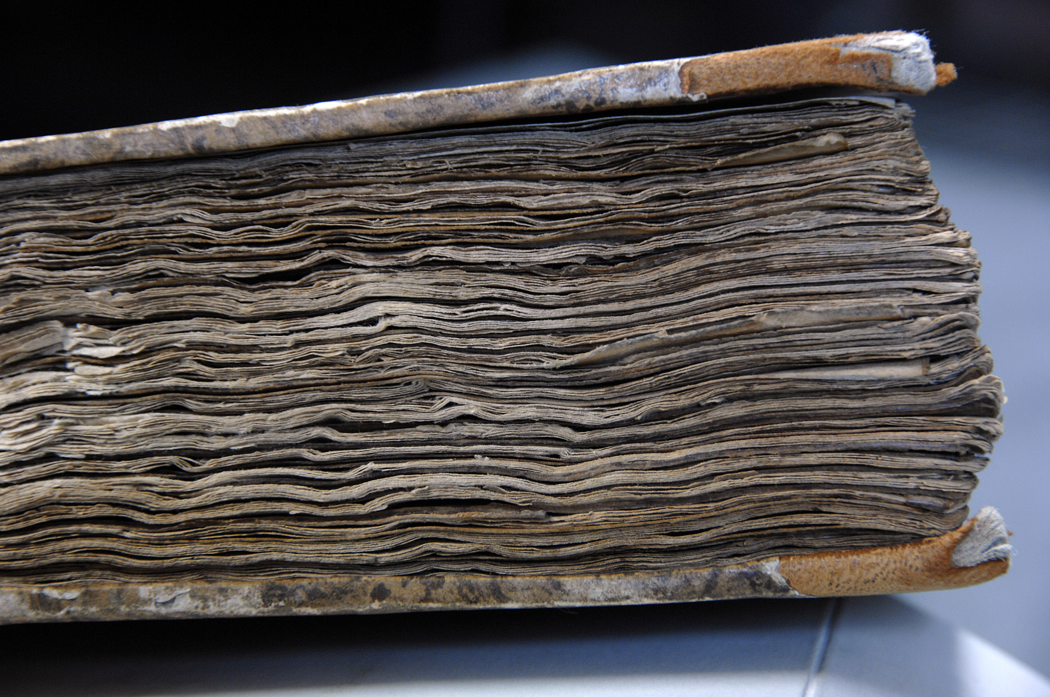 mahzor_recueil_liturgique_hebraique_medieval_de_montpellier_1